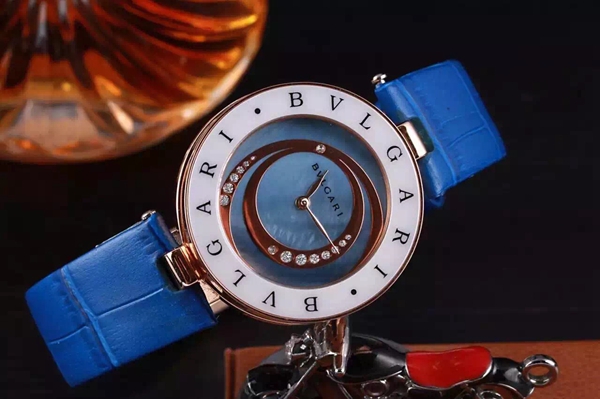 ブルガリ時計正面デザイン